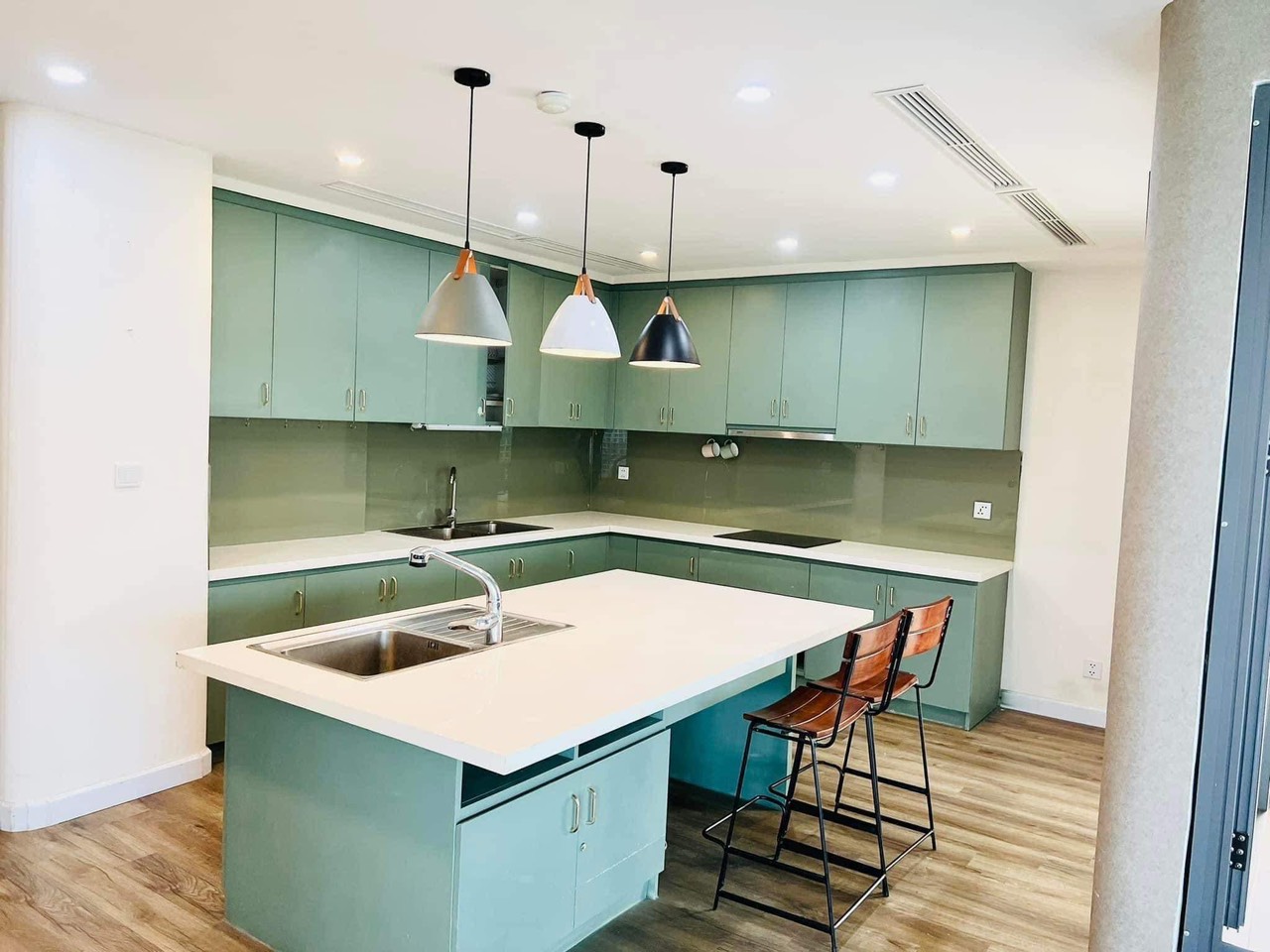 158sqm apartment has golf view in Sky building aquabay 6