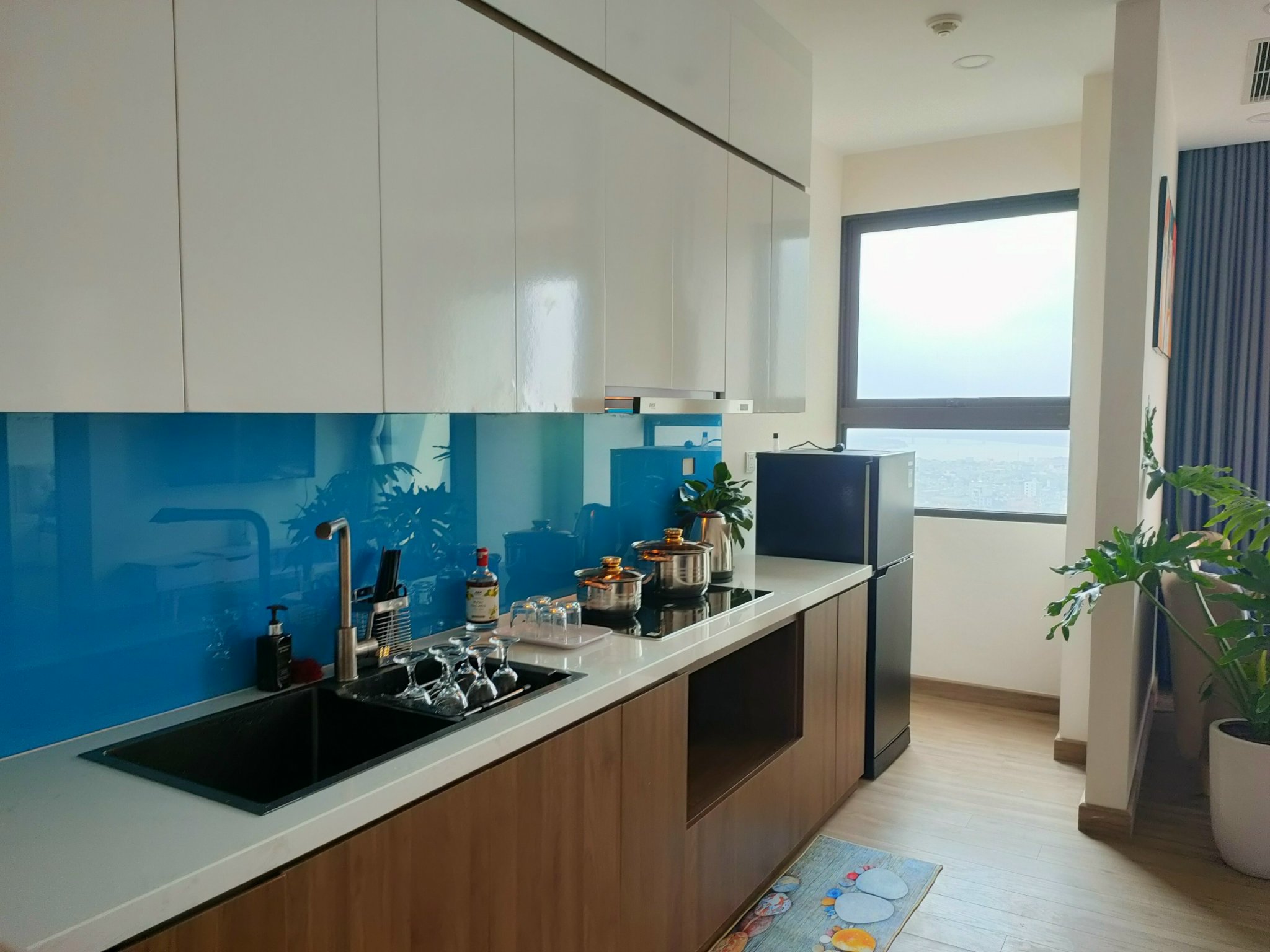 3 bedrooms furnished apartment in Sky oasis , S-premium tower 2