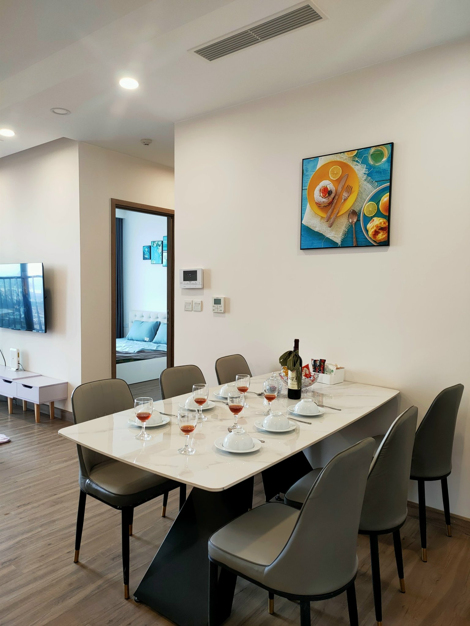 3 bedrooms furnished apartment in Sky oasis , S-premium tower 3