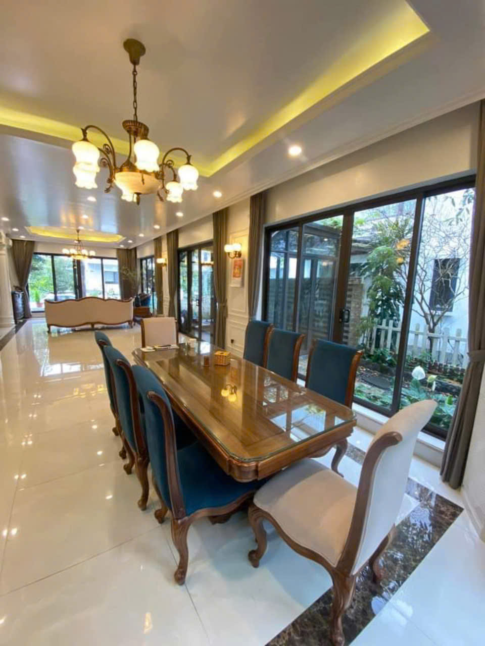 3 bedrooms nice villa for rent in Ecopark near BUV school 3