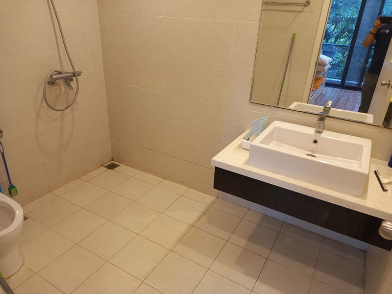 3 bedrooms shophouse in Thuy Nguyen with furnished 10