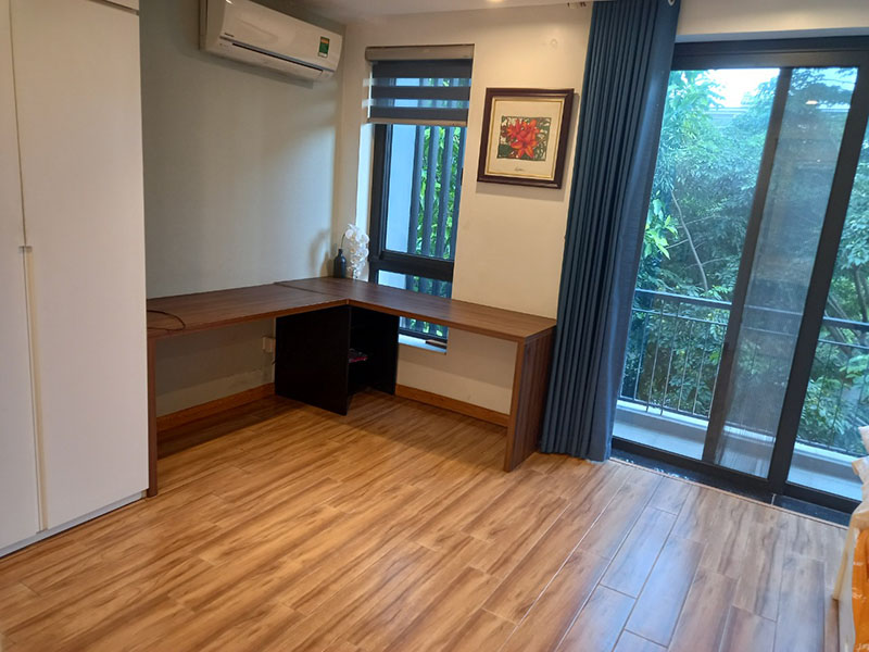 3 bedrooms shophouse in Thuy Nguyen with furnished 6