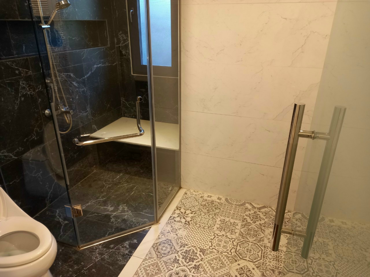 4 bedrooms nice villa for rent , fully furnished 14