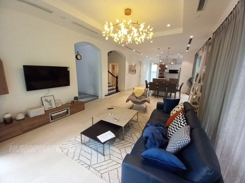 5 bedrooms modern furnished , Parkriver villa rental 1