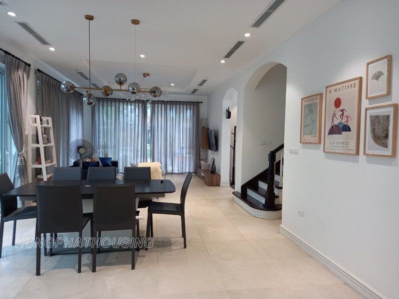 5 bedrooms modern furnished , Parkriver villa rental 2