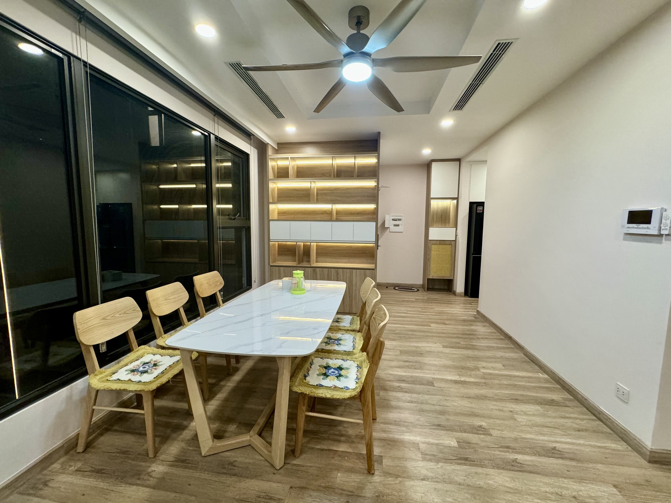Brand new apartment in H2 building 3 bedrooms , fully furnished 4