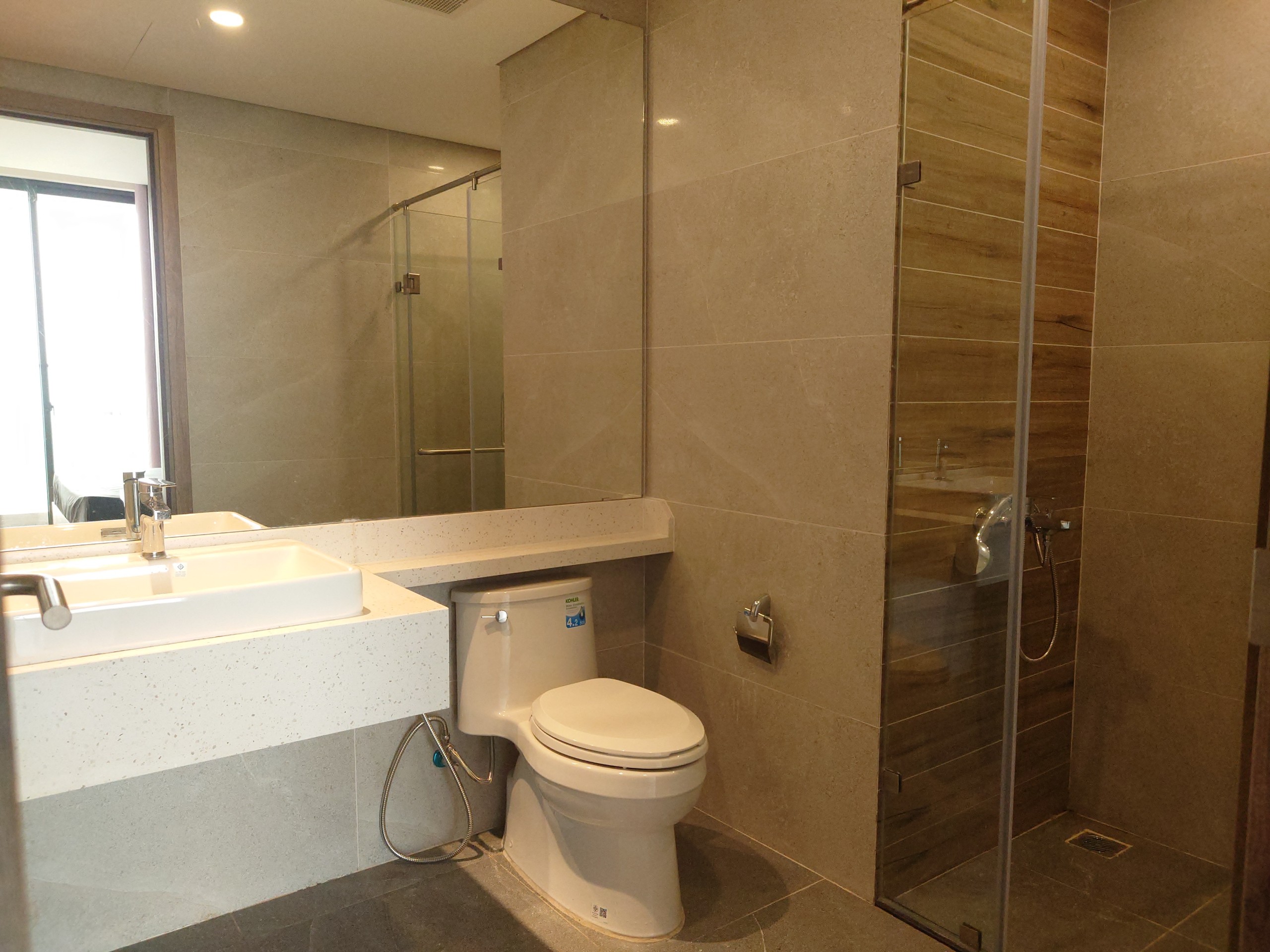 Brand new furnished 2 bedrooms apartment in SO2 building 8
