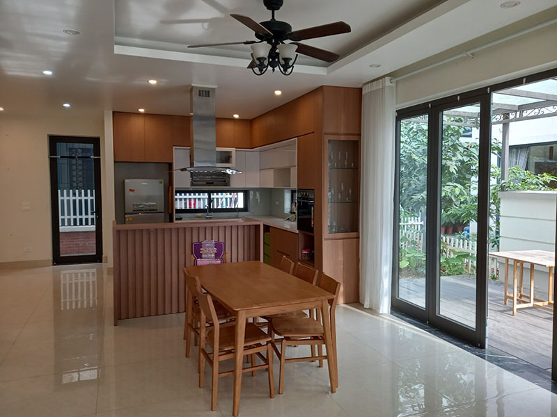 Bright villa in Mimosa , 5 bedrooms and garden 2