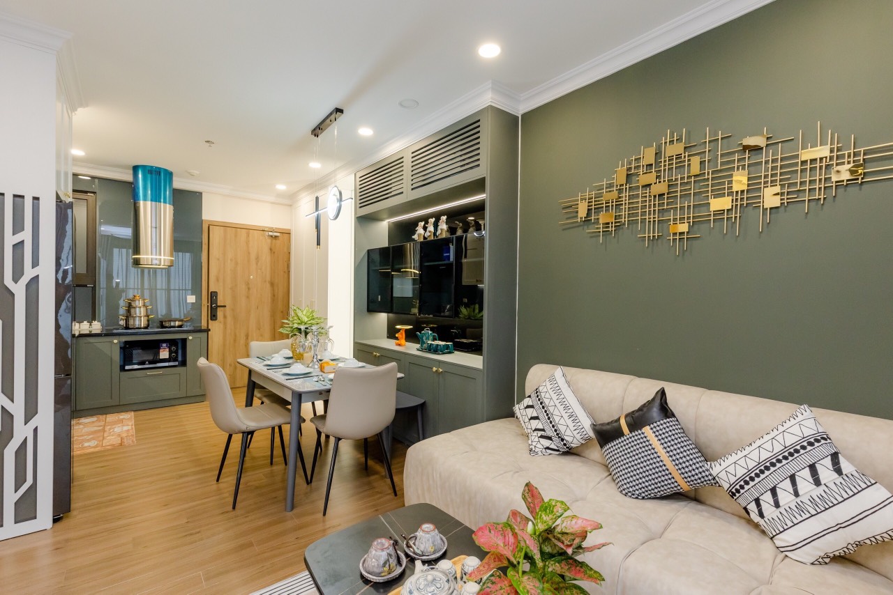 Charming 3 bedrooms apartment in Ecopark Sky oasis 2