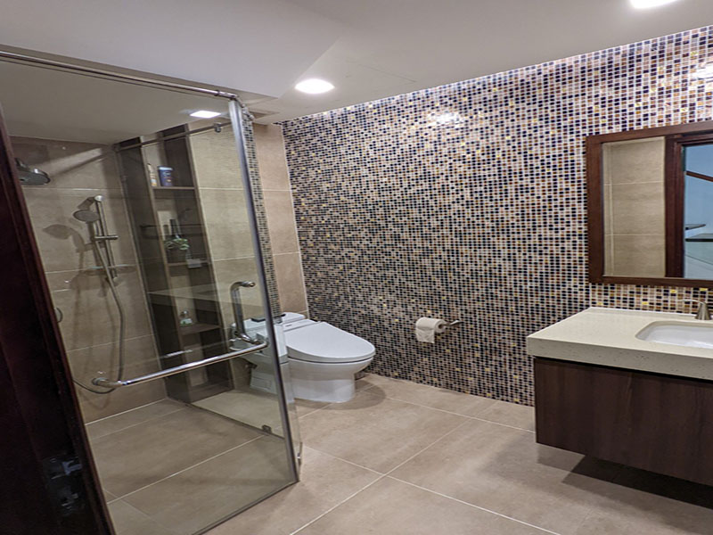 Charming villa with 5 bedrooms , Parkriver area 4