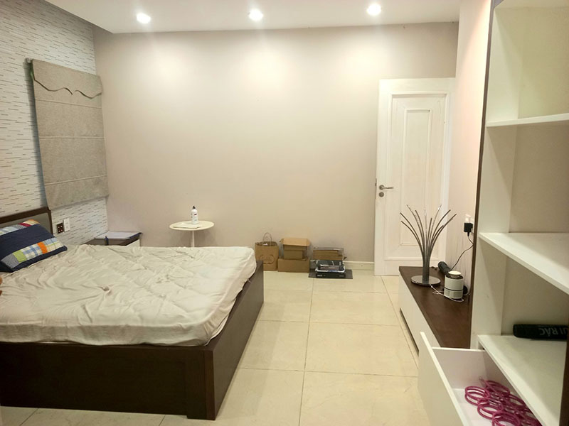 Corner villa in Vuon Mai with 4 bedrooms , Ecopark village 12