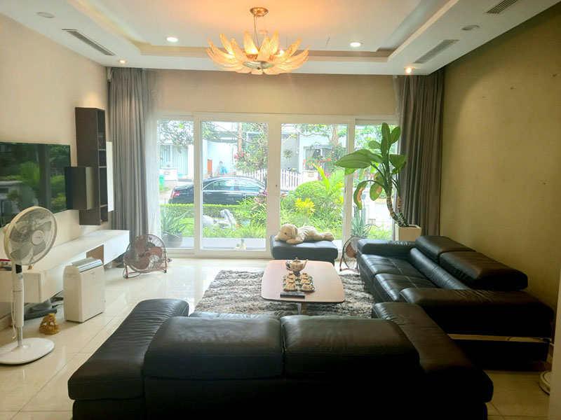 Corner villa in Vuon Mai with 4 bedrooms , Ecopark village 3