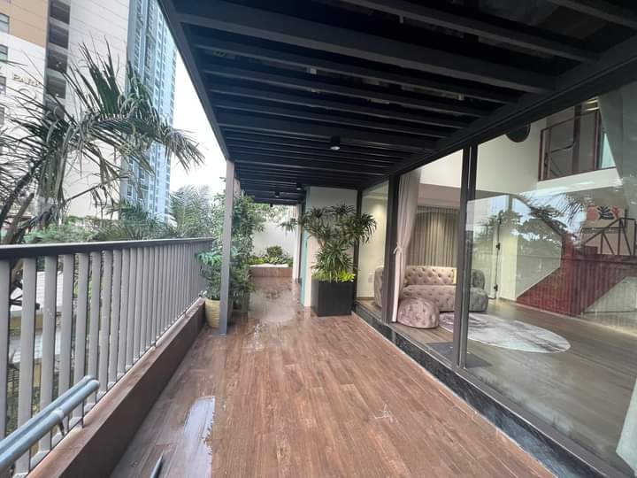 Duplex 3 bedrooms apartment in Grand park 8