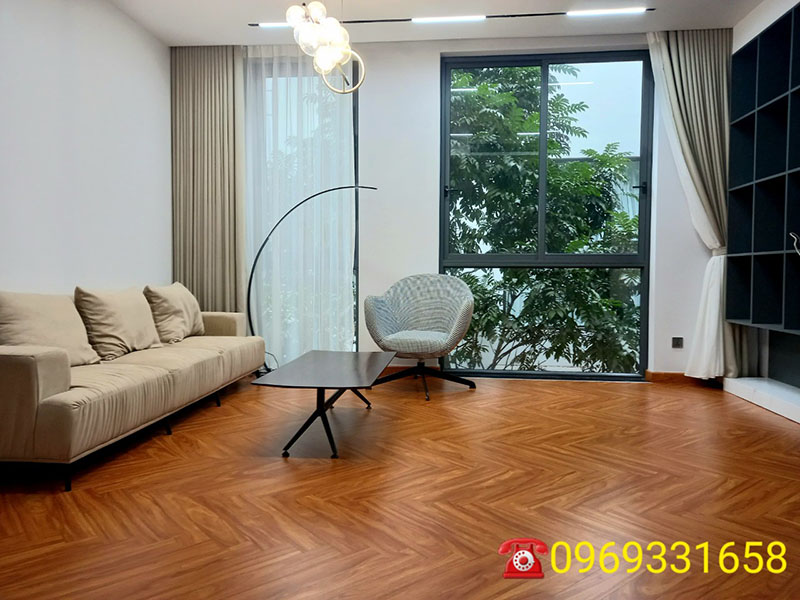 Island villa with 4 bedrooms in Ecopark 7