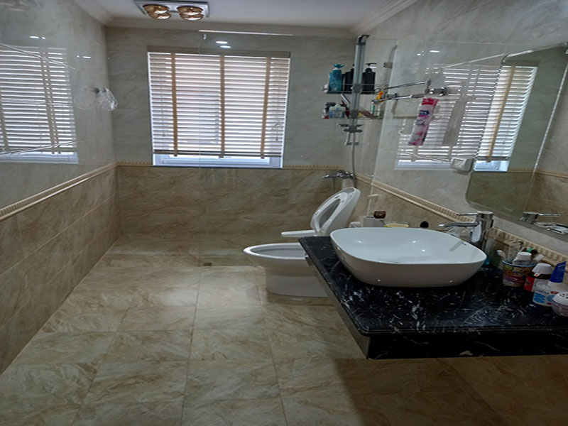 Luxury villa has 4 bedrooms near Clubhouse 11