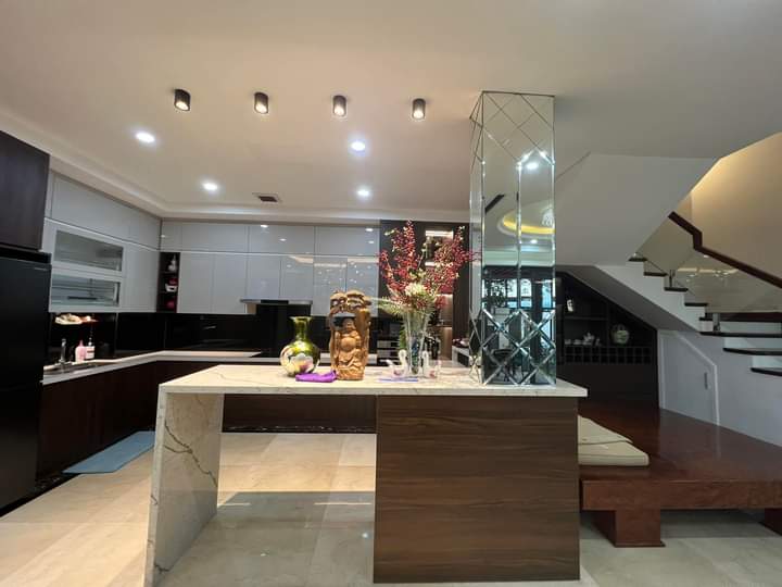 Modern 4 bedrooms villa in Mimosa valley 6