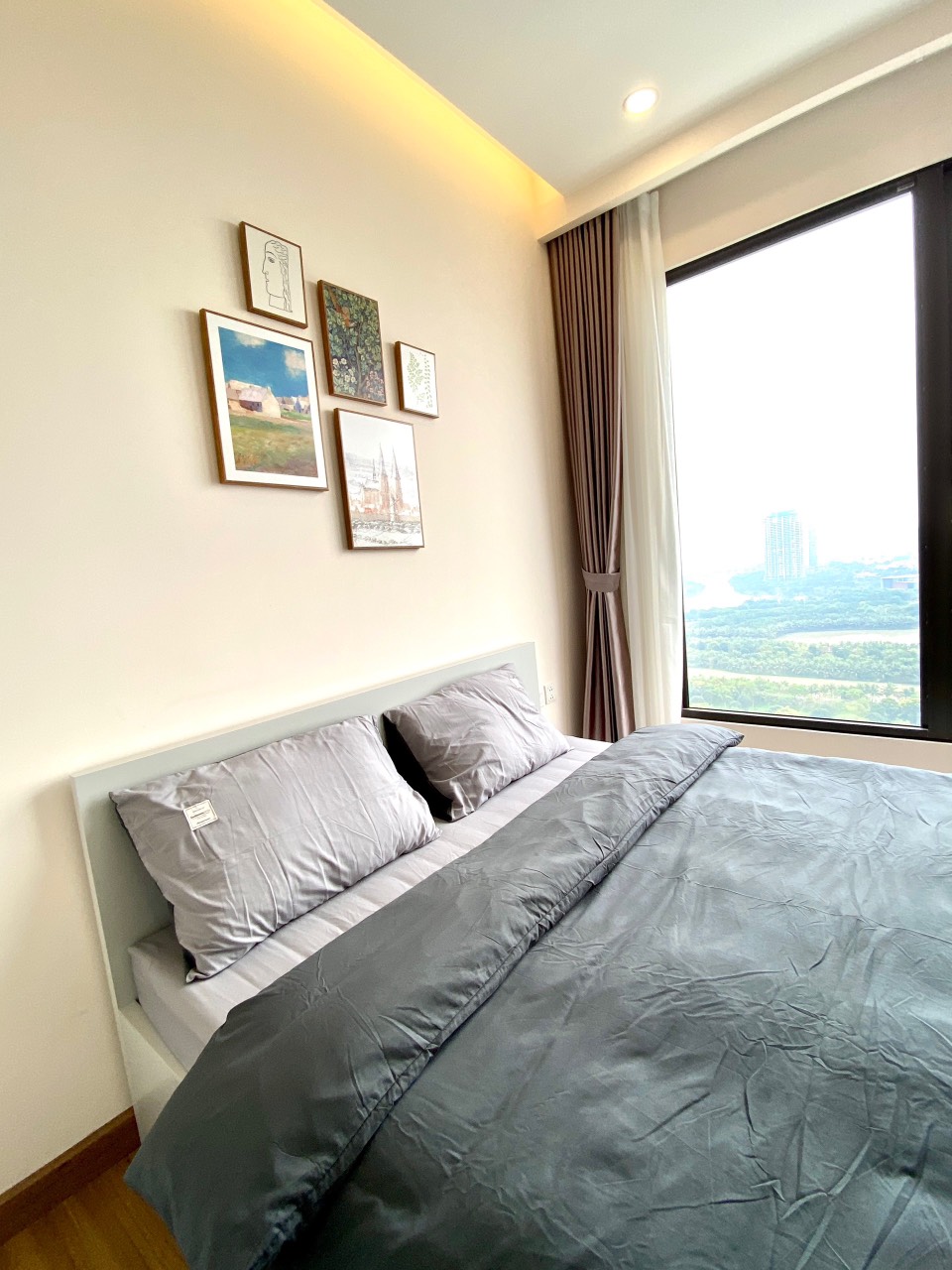 Modern apartment with 2 bedroom sky oasis 10
