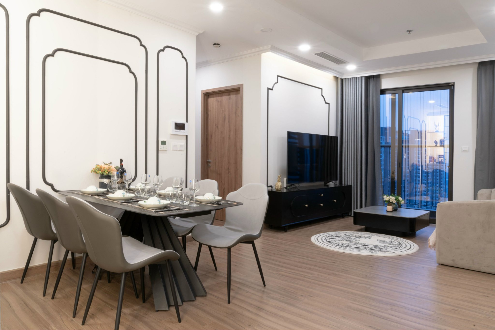 Modern style 3 bedrooms apartment in SP tower , Sky Oasis 2
