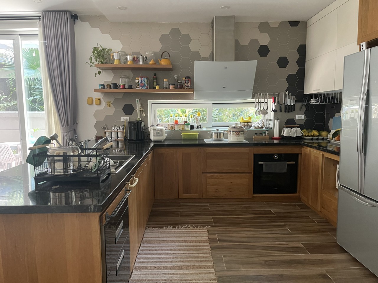 Modern villa in Ecopark , 4 bedrooms, fully furnished 7