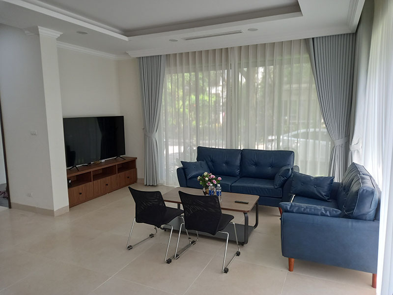 Newly renovated 4 bedrooms villa in Parkriver 2