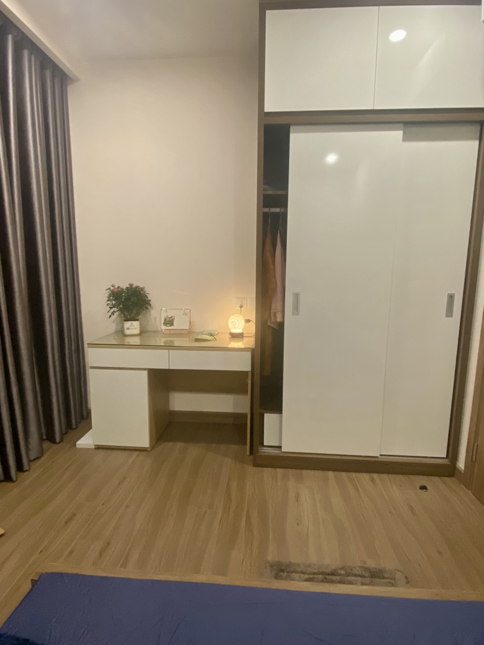 One bedroom apartment in S3 Tower 8