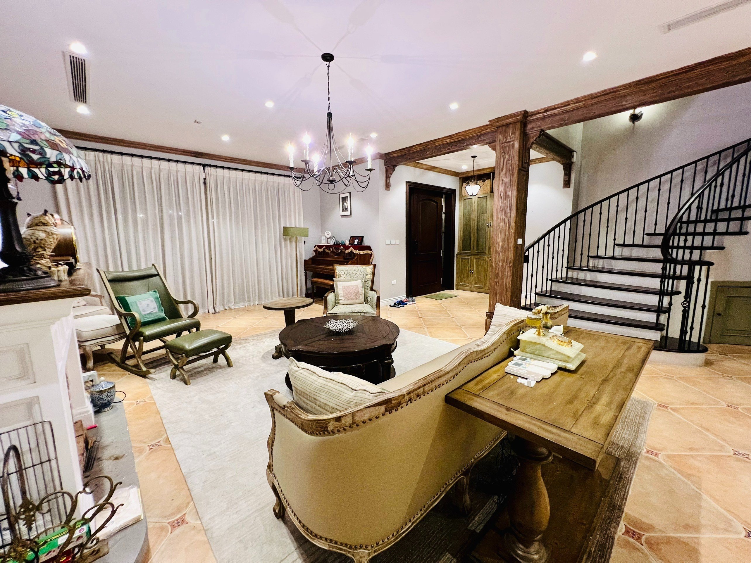 Parkriver villa with big garden , 5 bedrooms 6