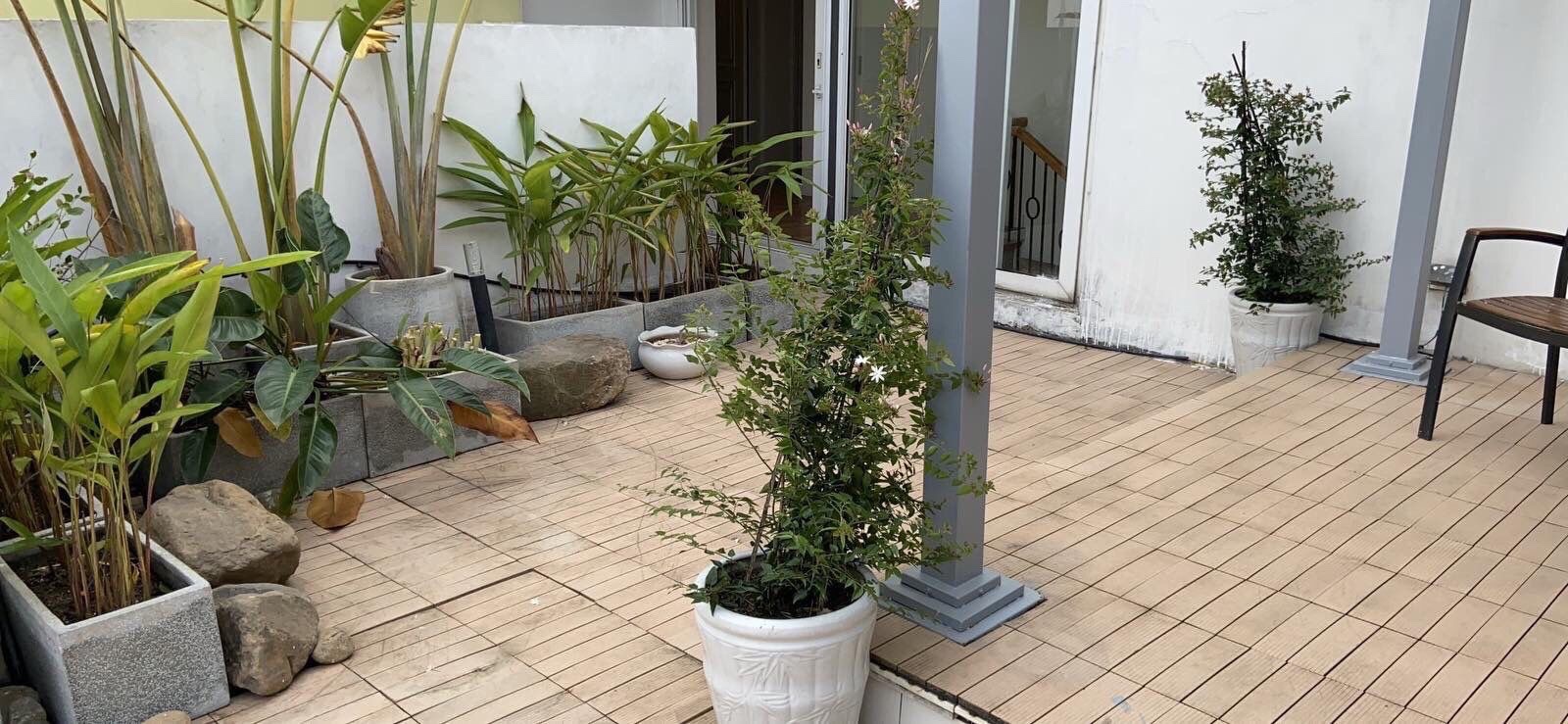 Penthouse for rent in Rung Co with 3 bedrooms 4
