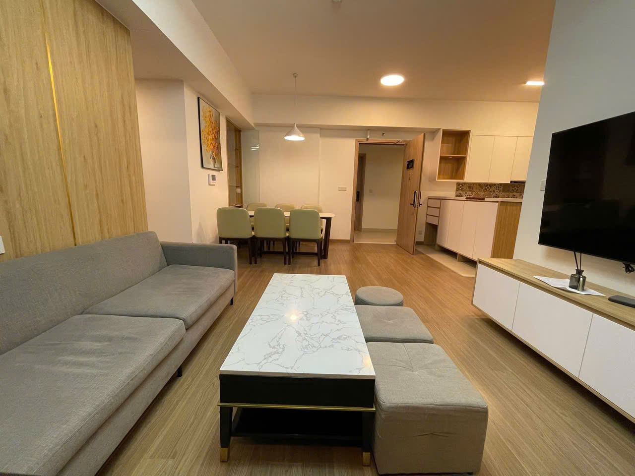 3 bedrooms fully furniture apartment in park 1 building Aquabay area