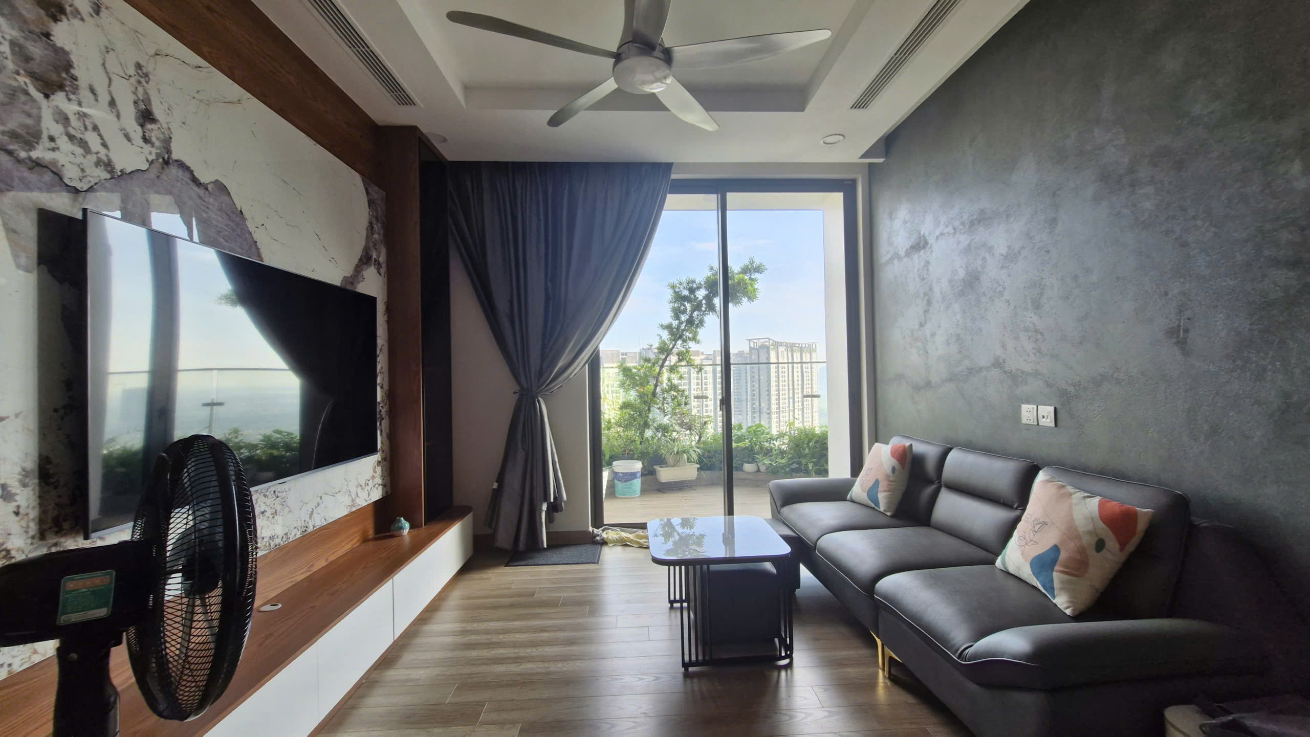 Apartment for rent in Solforest Ecopark 3 bedrooms