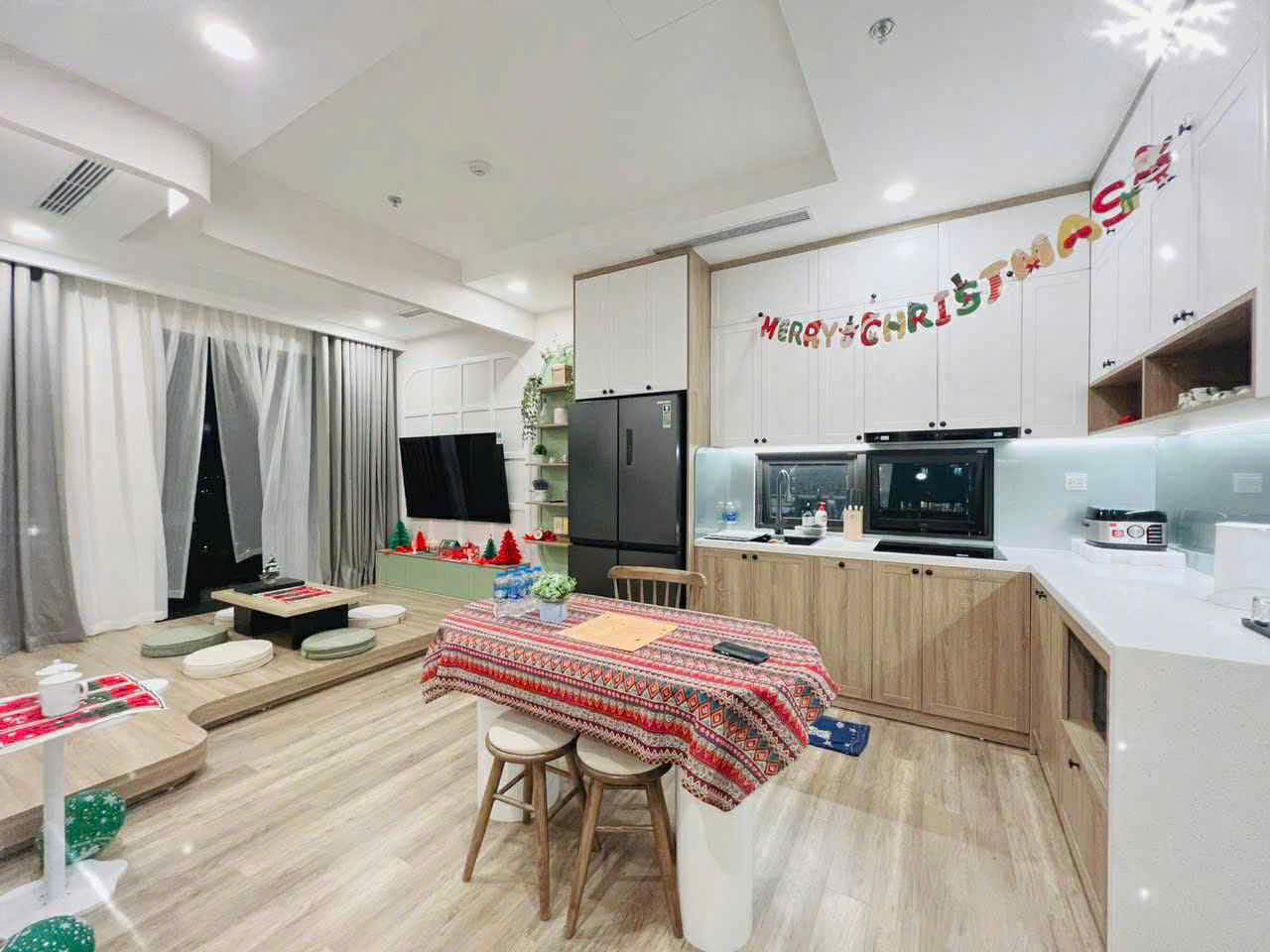 Apartment in Haven Park Ecopark 3 bedrooms fully furnished