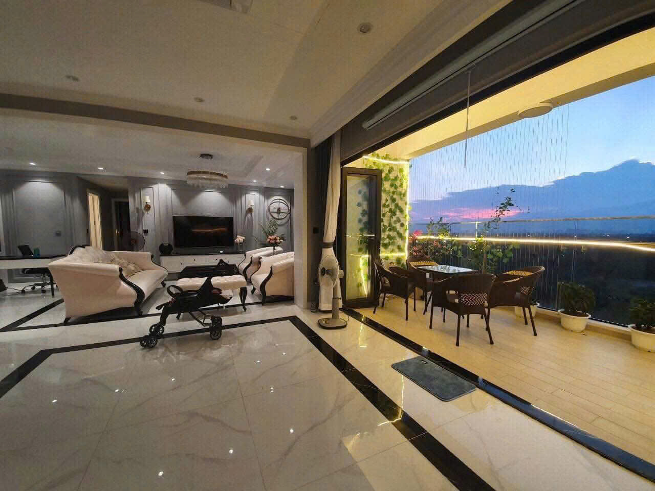 Apartment in Park 2 building 3 bedrooms new furniture