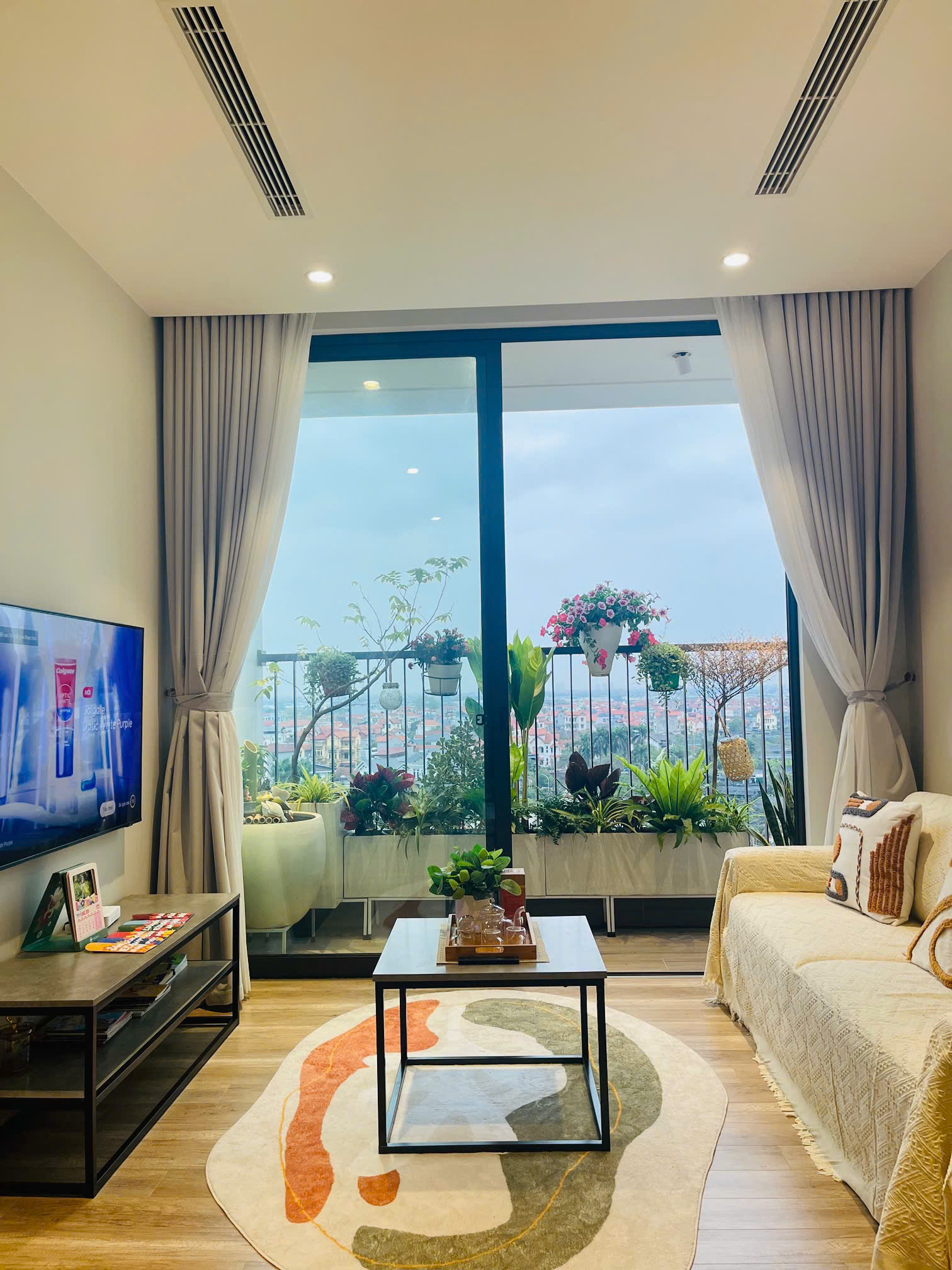 Cozy apartment in Landmark building with 2 bedrooms , new furnished