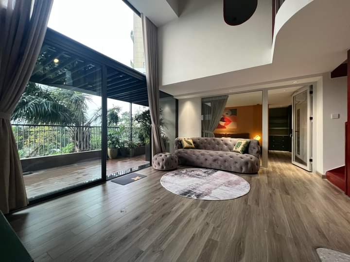 Duplex 3 bedrooms apartment in Grand park