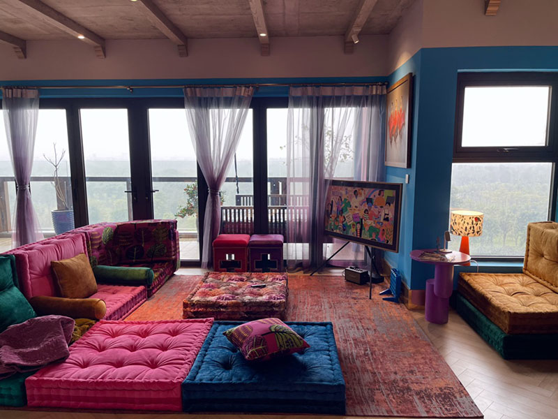 French style 3 bedrooms apartment in Park Premium