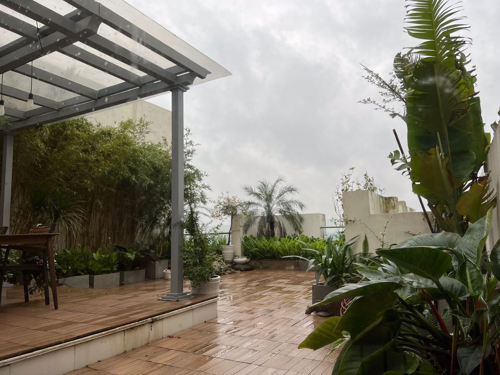 Penthouse for rent in Rung Co with 3 bedrooms