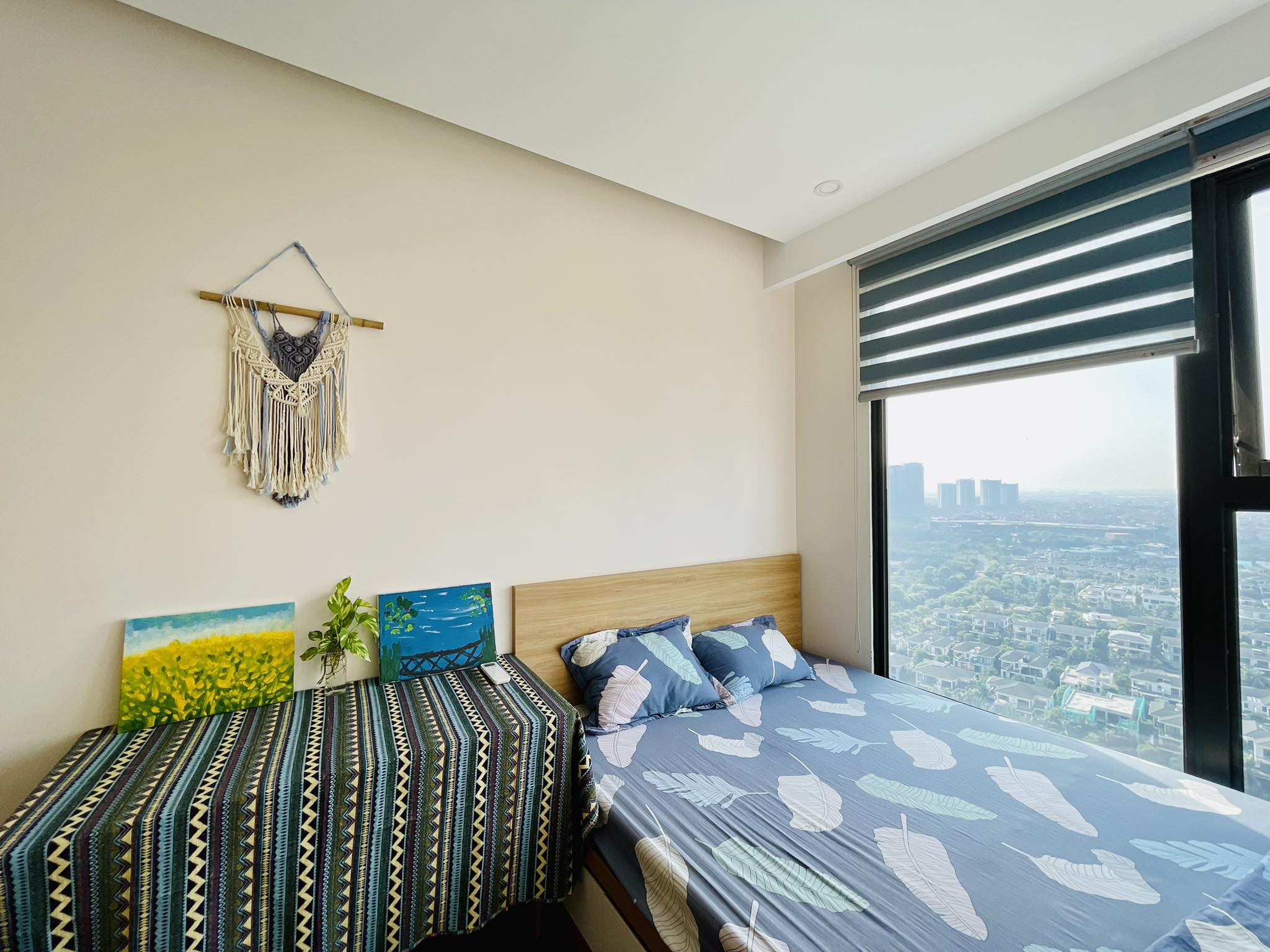 S2 sky oasis 3 bedrooms , quality furnished 7