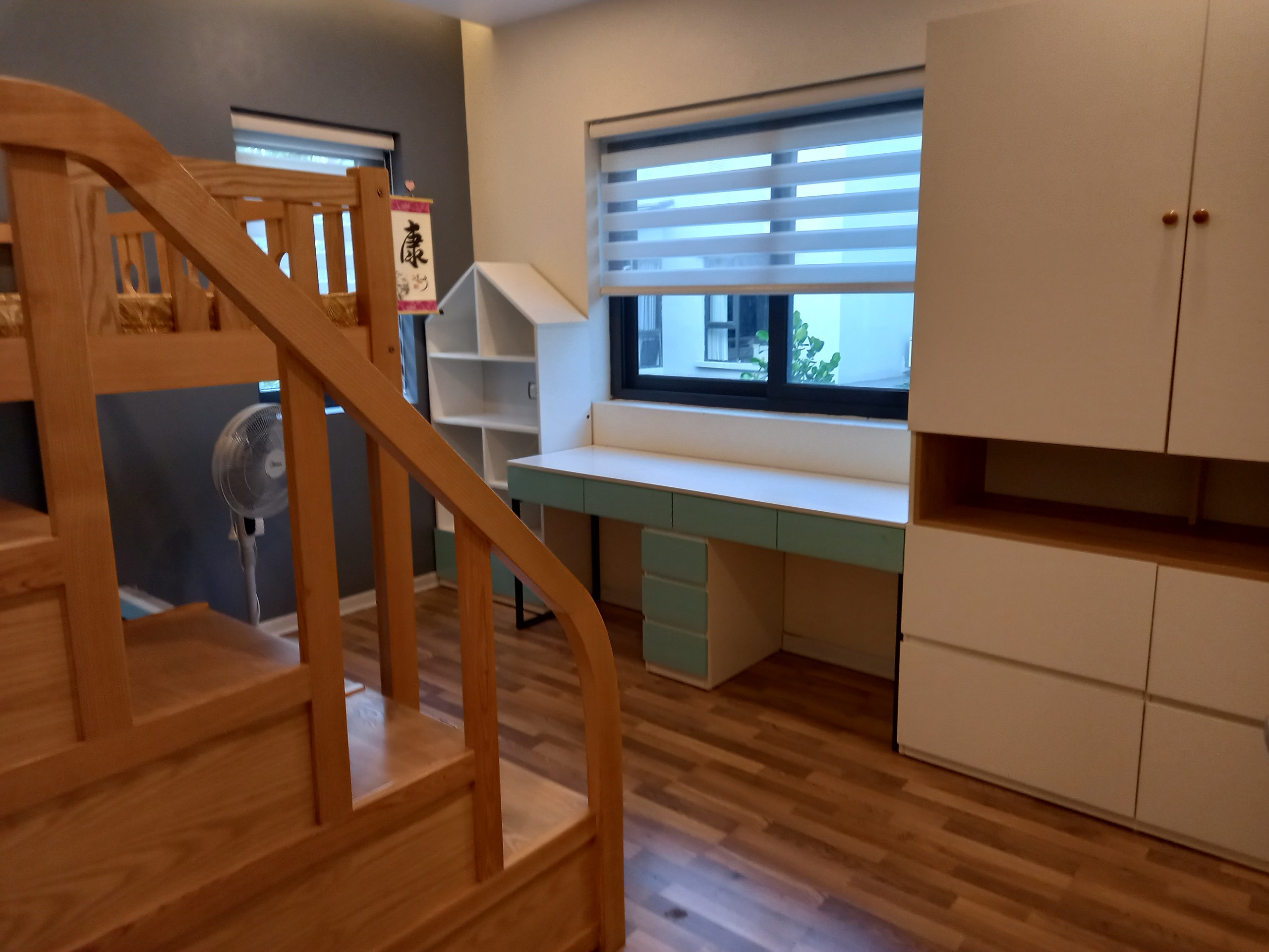 Villa in ecopark with 4 bedrooms , basic furniture 7